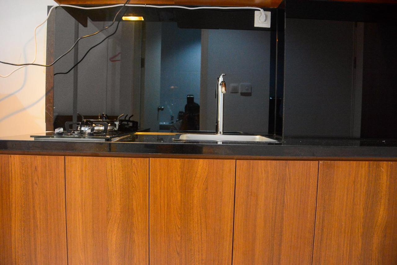 Comfy At Patraland Urbano By Travelio Apartemen